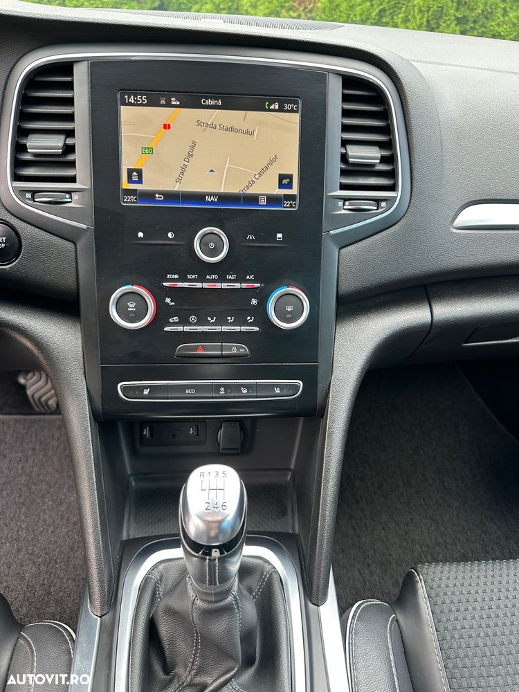 Renault Megane ENERGY dCi 130 BOSE EDITION - 25