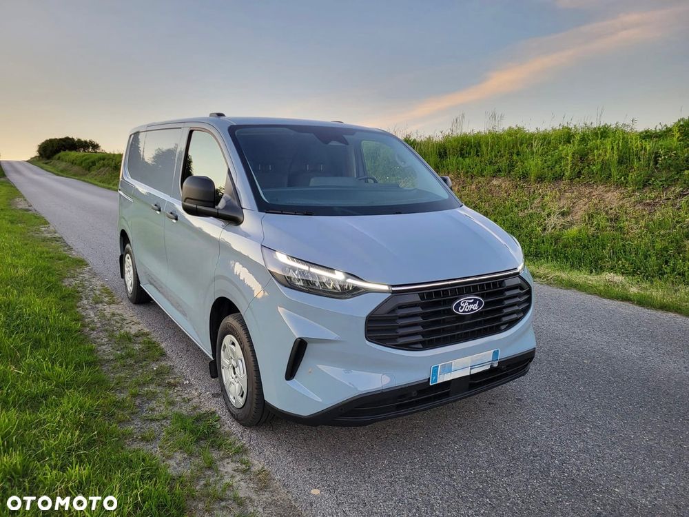 Ford TRANSIT CUSTOM II - 1