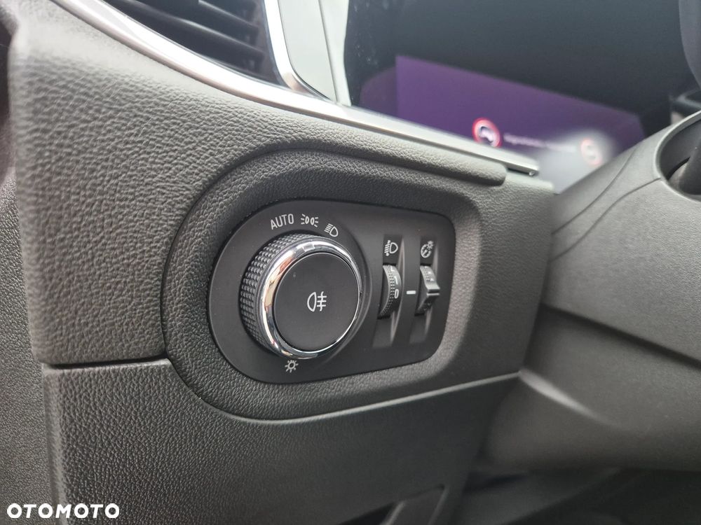 Opel Grandland X - 21