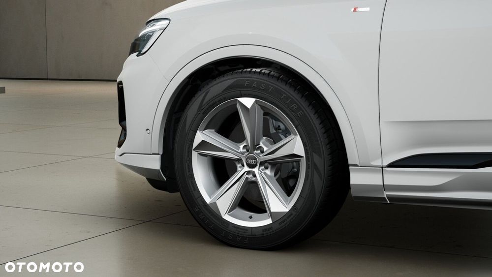 Audi Q7 - 8