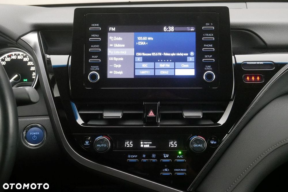 Toyota Camry 2.5 Hybrid Comfort CVT - 10