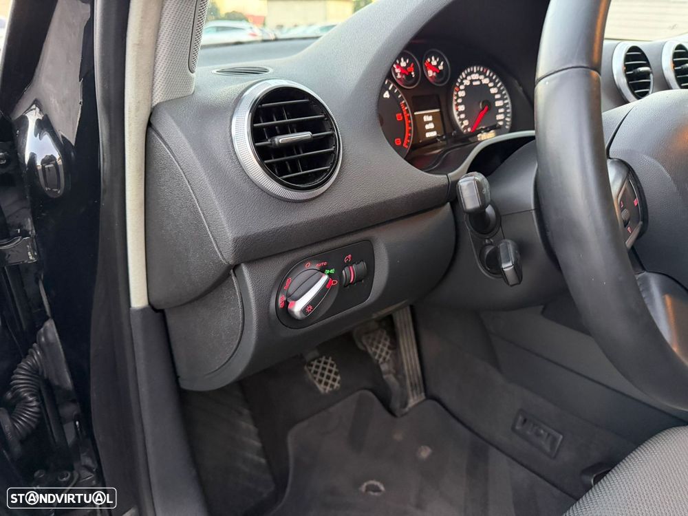 Audi A3 Sportback - 31