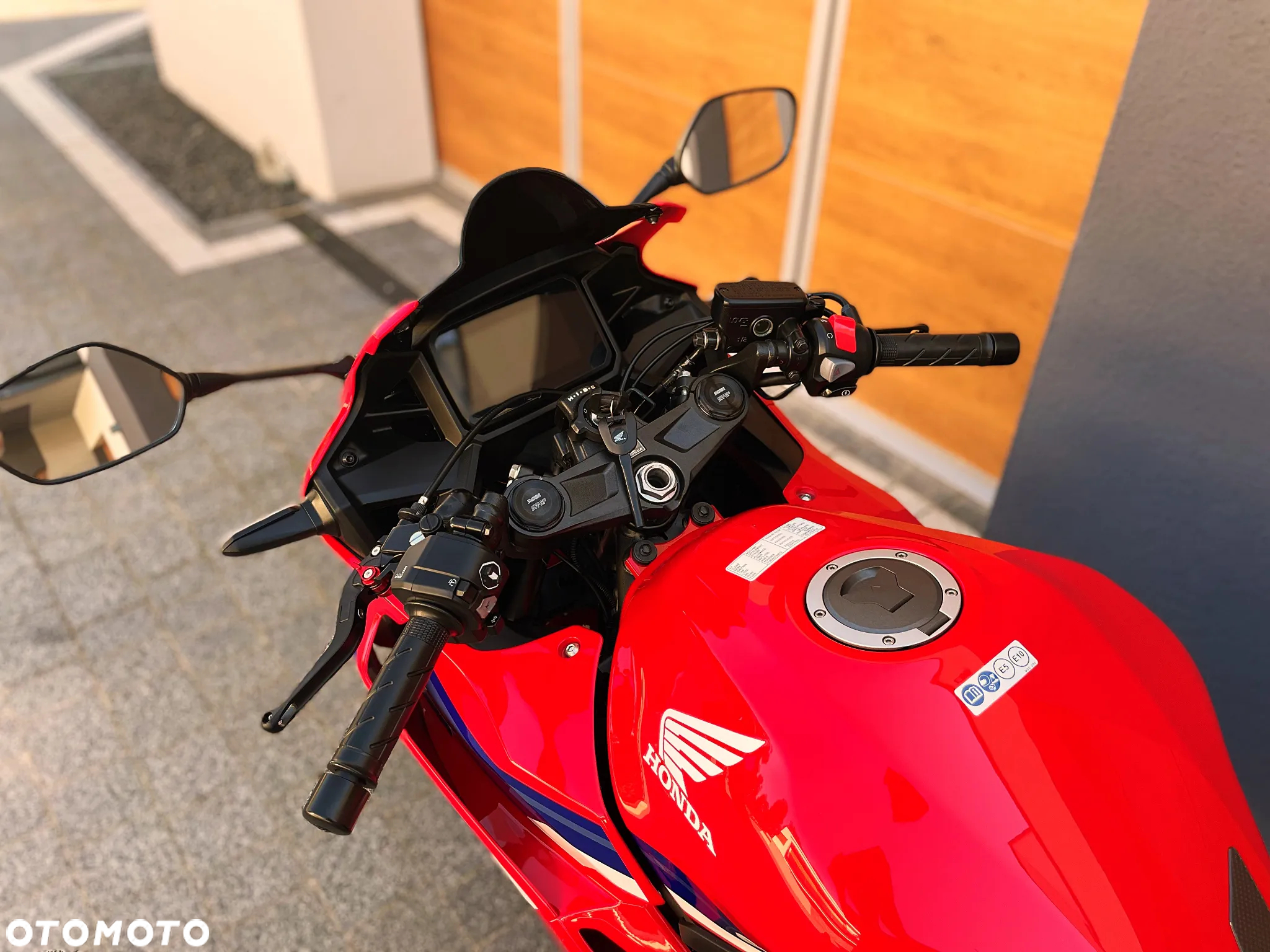 Honda CBR - 7