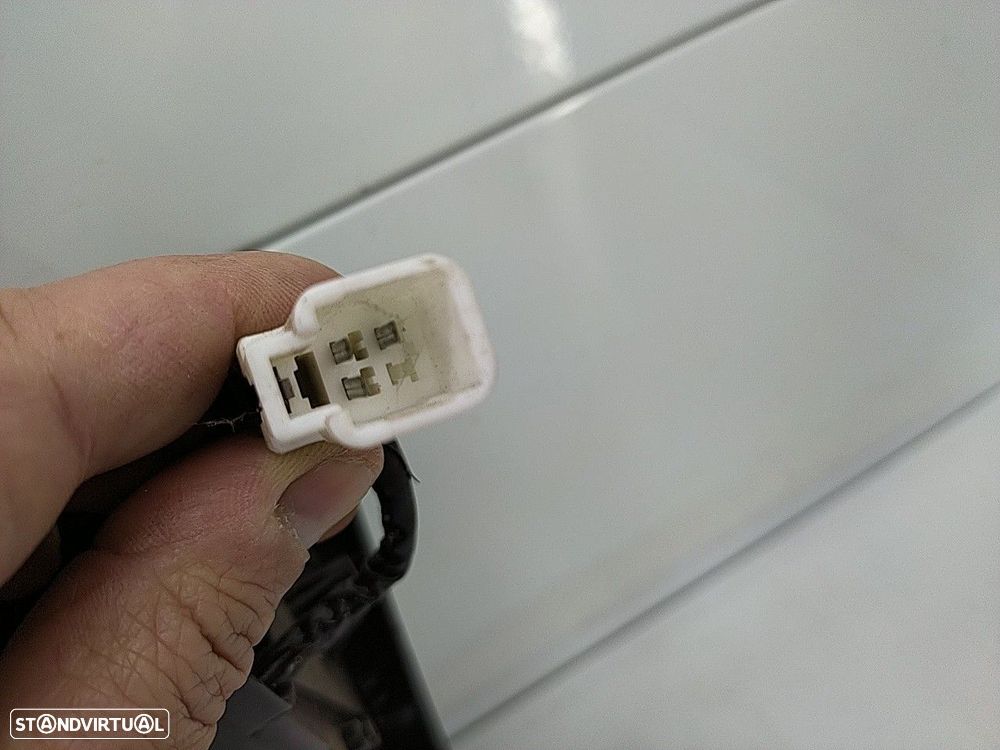 Cinzeiro Frente Toyota Avensis Combi (_T25_) - 4