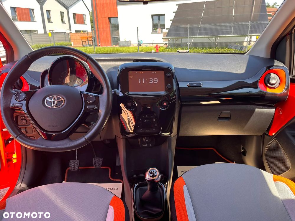 Toyota Aygo 1.0 VVT-i Sprint EU6 - 9