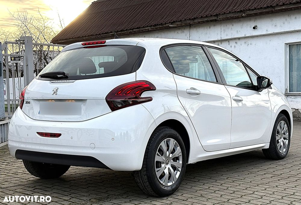 Peugeot 208 PureTech 82 Start & Stop Style - 14