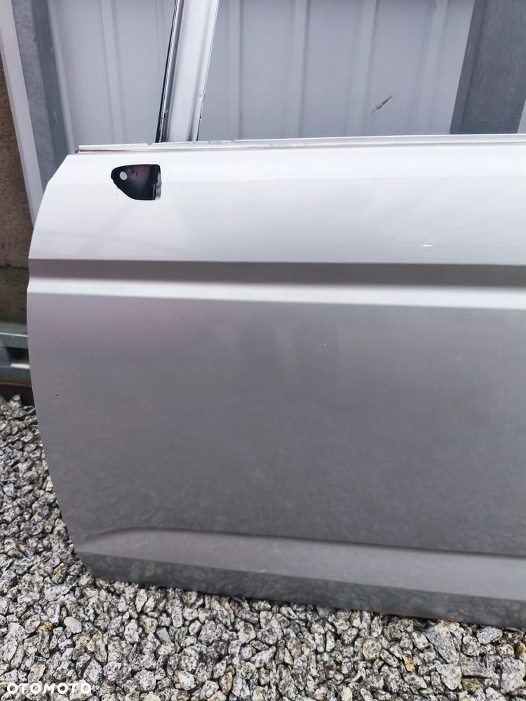VW TOURAN II 15R- DRZWI PRZEDNIE LEWE POZNAŃ GIEŁDA X794 - 3