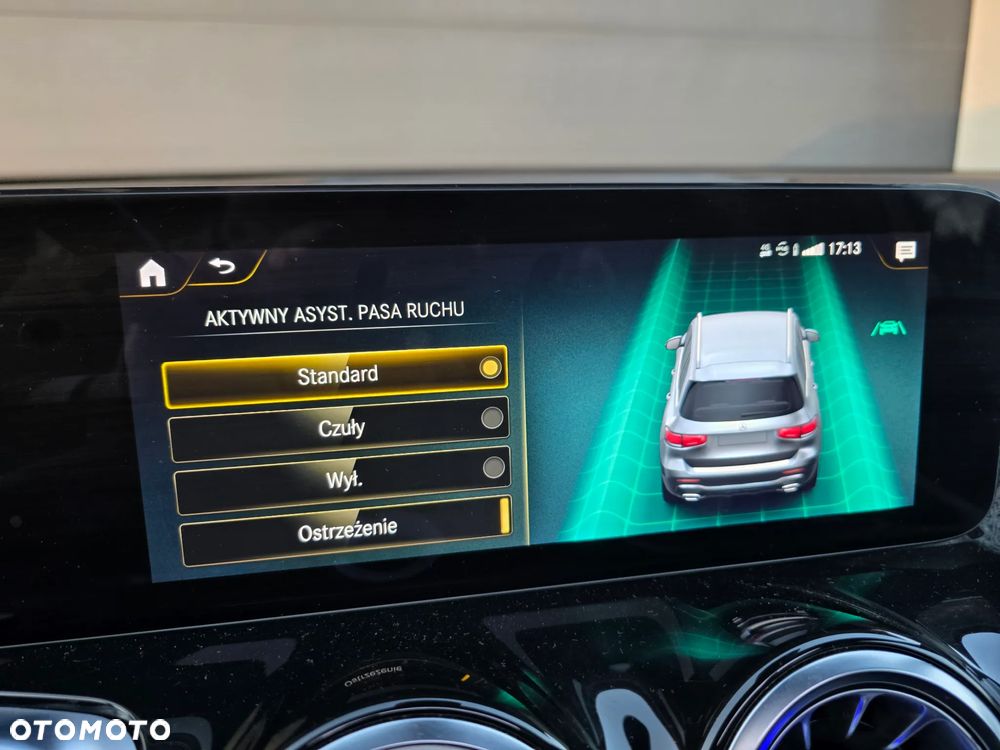 Mercedes-Benz GLB 200 d 4-Matic AMG Line 8G-DCT - 38