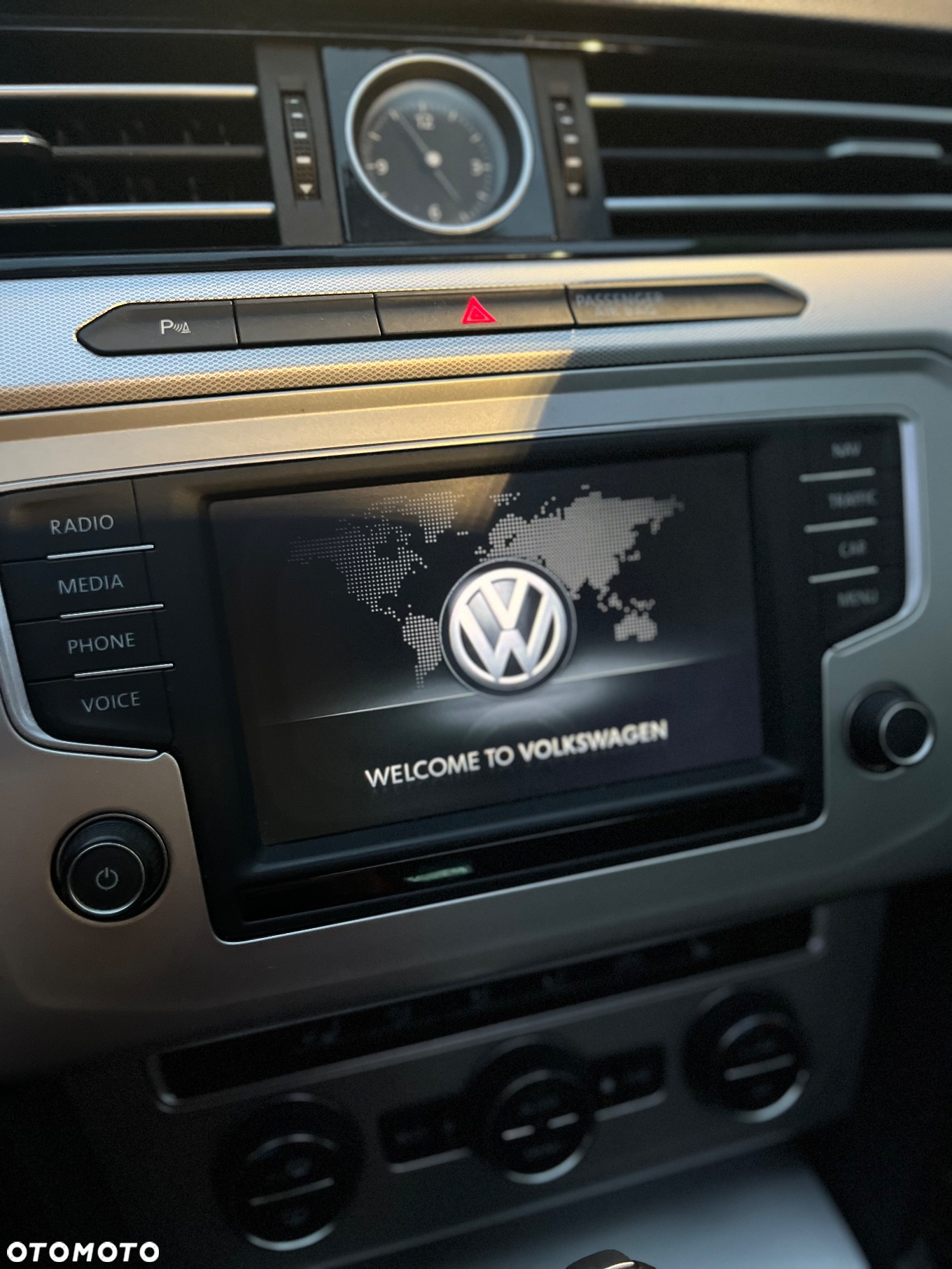 Volkswagen Passat 1.4 TSI BMT ACT Comfortline DSG - 14