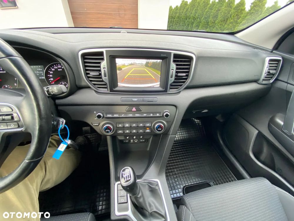 Kia Sportage 1.6 GDI 2WD Dream-Team Edition - 14