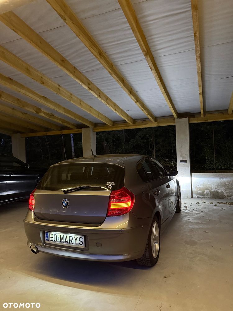 BMW Seria 1 118d - 5