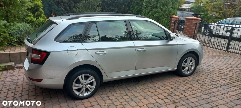 Skoda Fabia 1.0 TSI Ambition - 32
