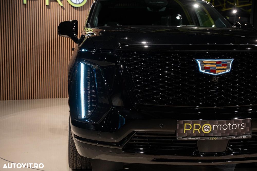 Cadillac Escalade - 32