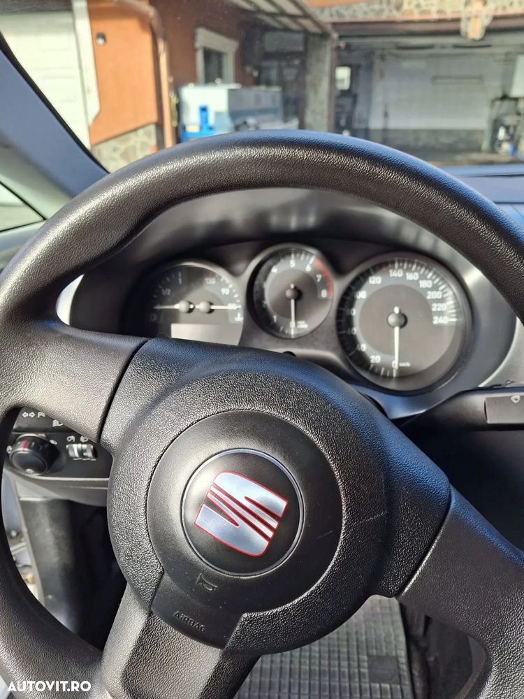 Seat Leon 1.6 Style - 12