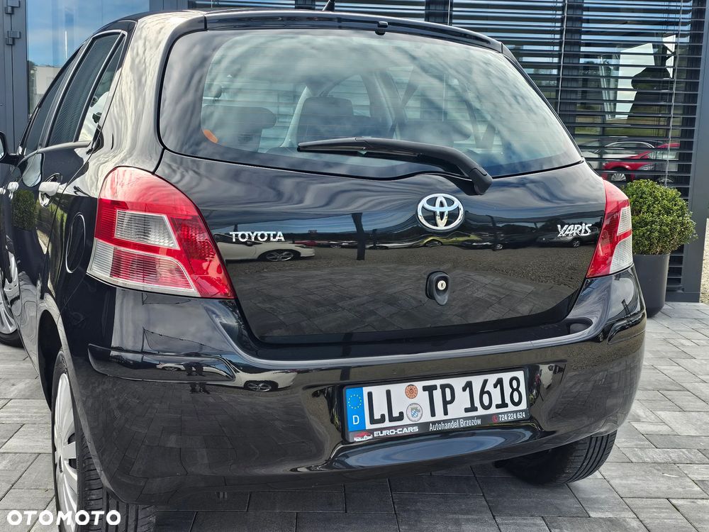Toyota Yaris 1.33 Luna - 27
