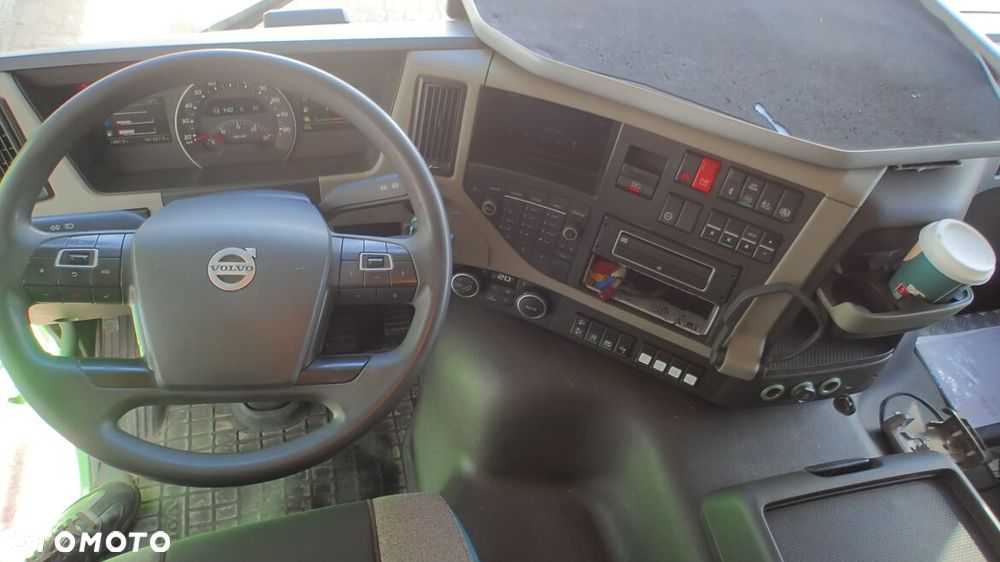 Volvo FM410 - 8