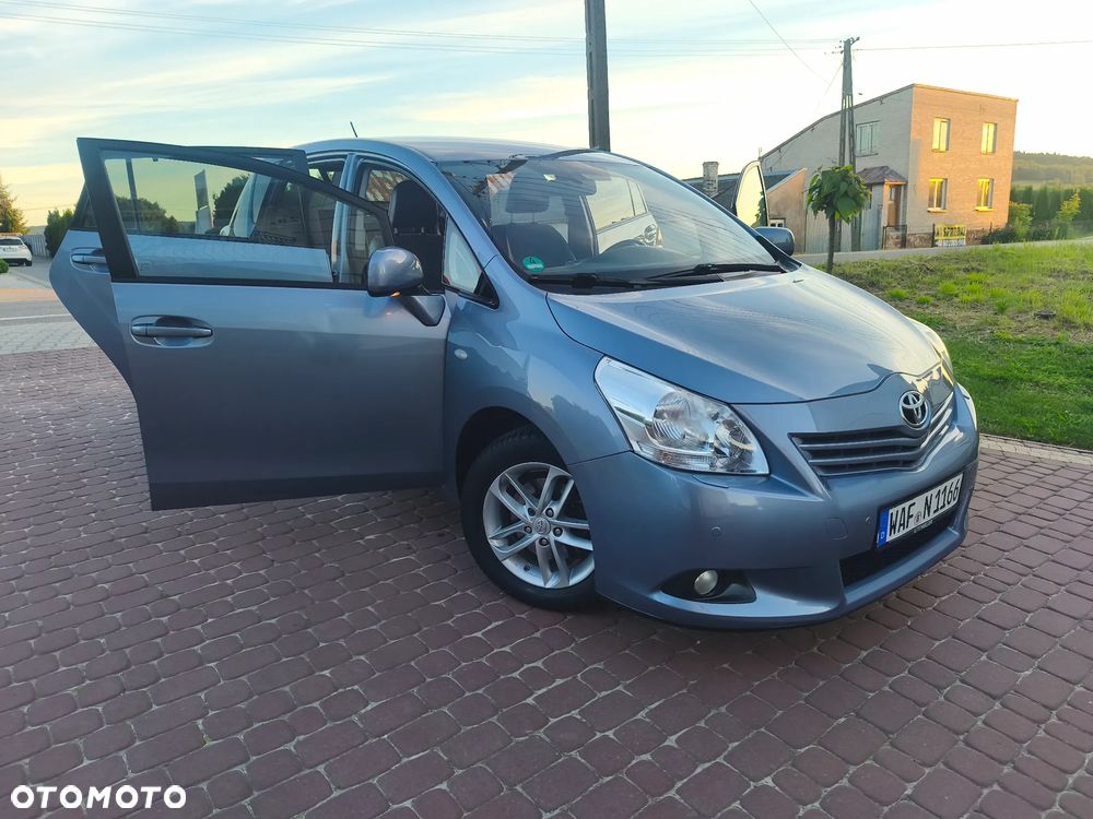 Toyota Verso 1.8 Sol plus NAVI - 10
