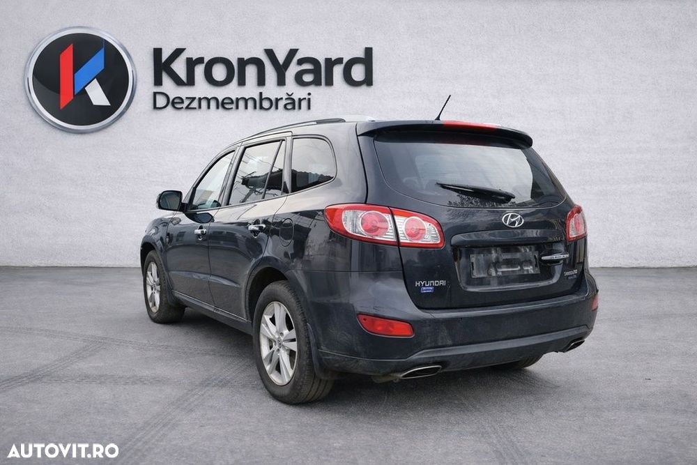 Dezmembrari dezmembrez  Hyundai Santa Fe 2 Facelift 2.2 Diesel 2009-2012  D4HB - 4