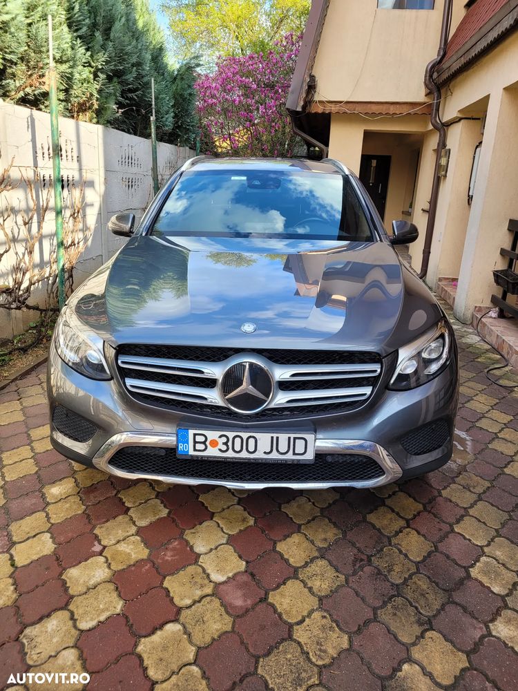 Mercedes-Benz GLC - 8