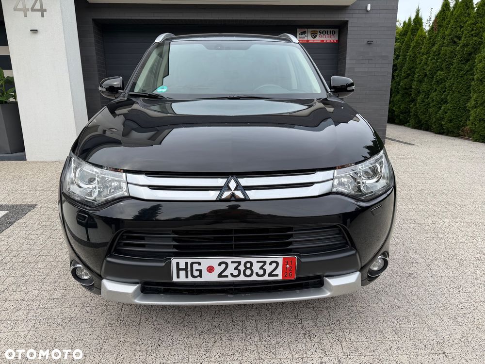 Mitsubishi Outlander 2.0 4WD CVT Diamant Edition+ - 4
