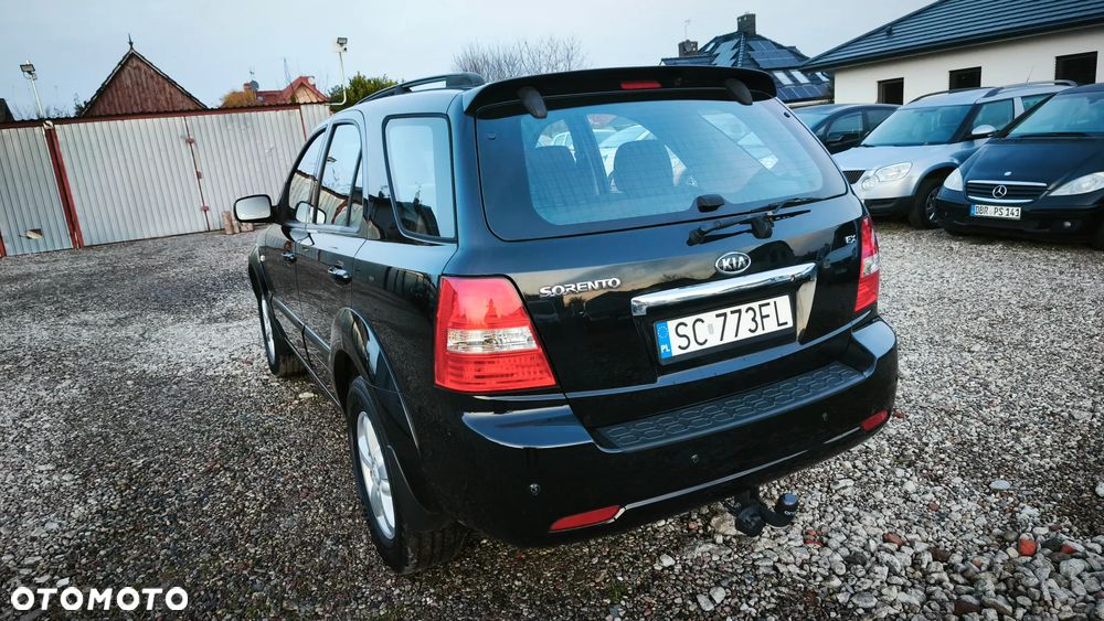Kia Sorento - 10