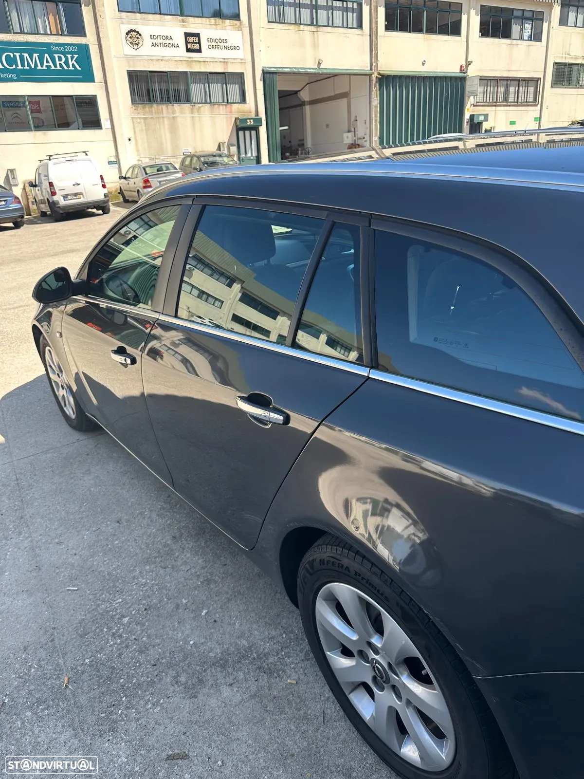 Opel Insignia Sports Tourer - 7