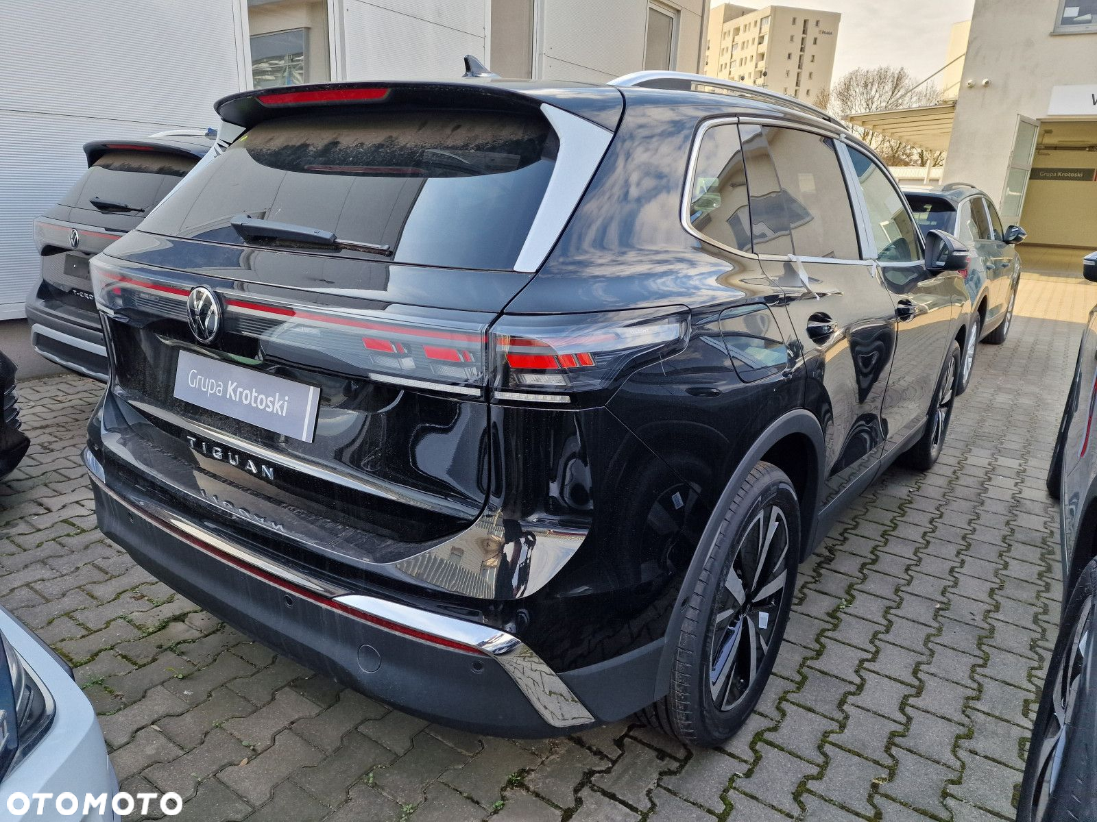 Volkswagen Tiguan 2.0 TDI Elegance DSG - 5