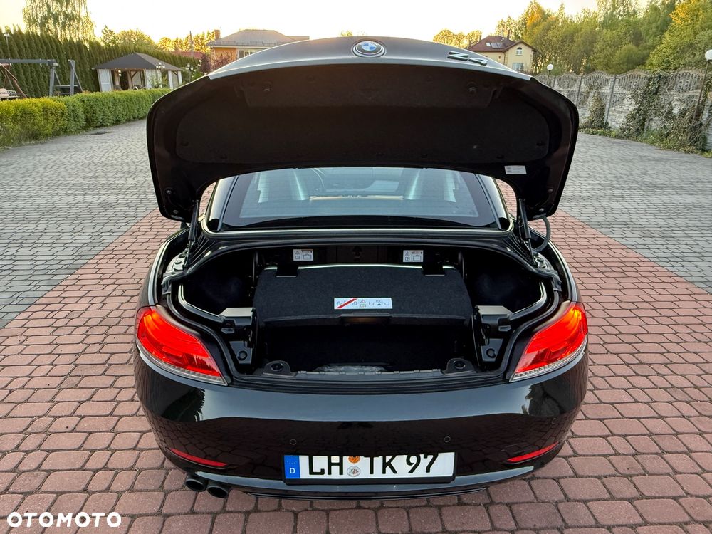 BMW Z4 sDrive20i - 19
