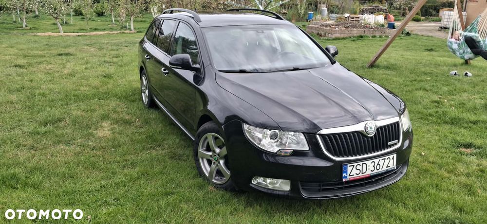 Skoda Superb 1.6 TDI GreenLine - 2