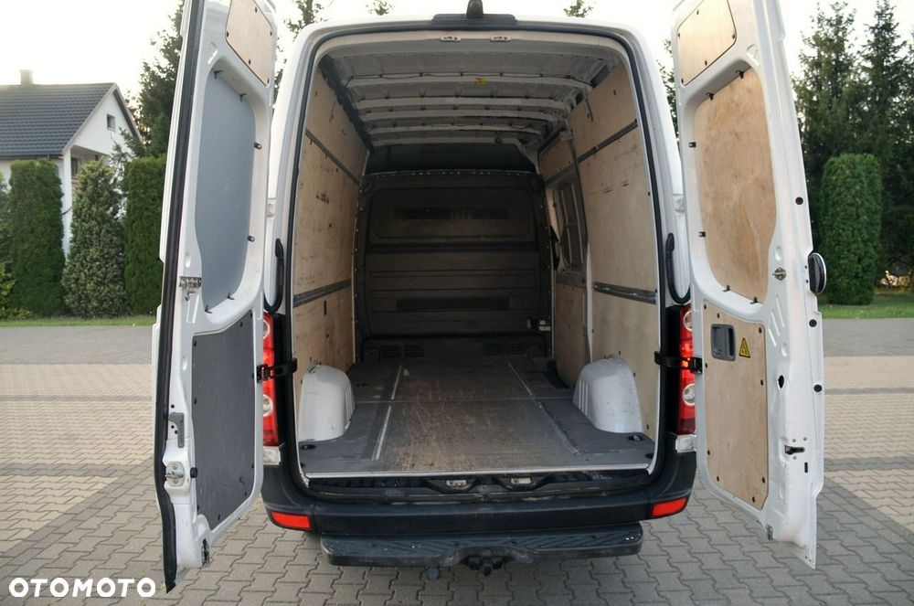Volkswagen Crafter - 12