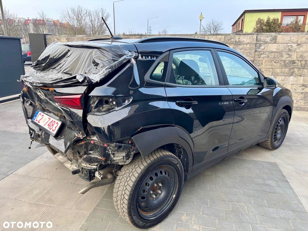Hyundai Kona - 4
