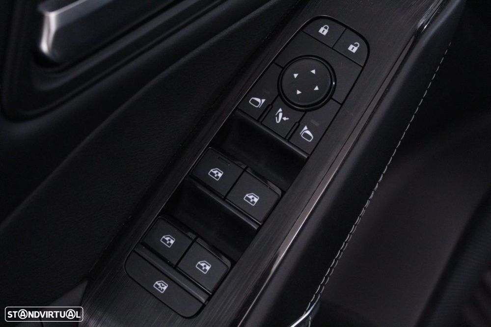 Nissan Qashqai 1.3 DIG-T N-Connecta LED+SKY - 20