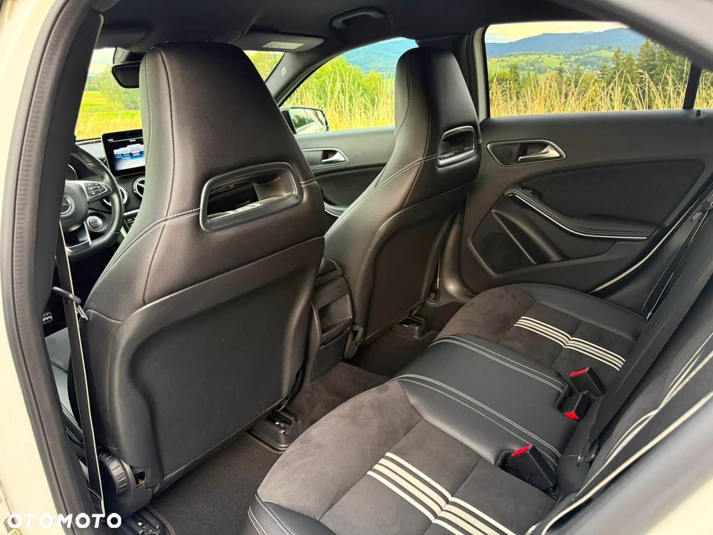 Mercedes-Benz Klasa A 180 (BlueEFFICIENCY) AMG Sport - 19