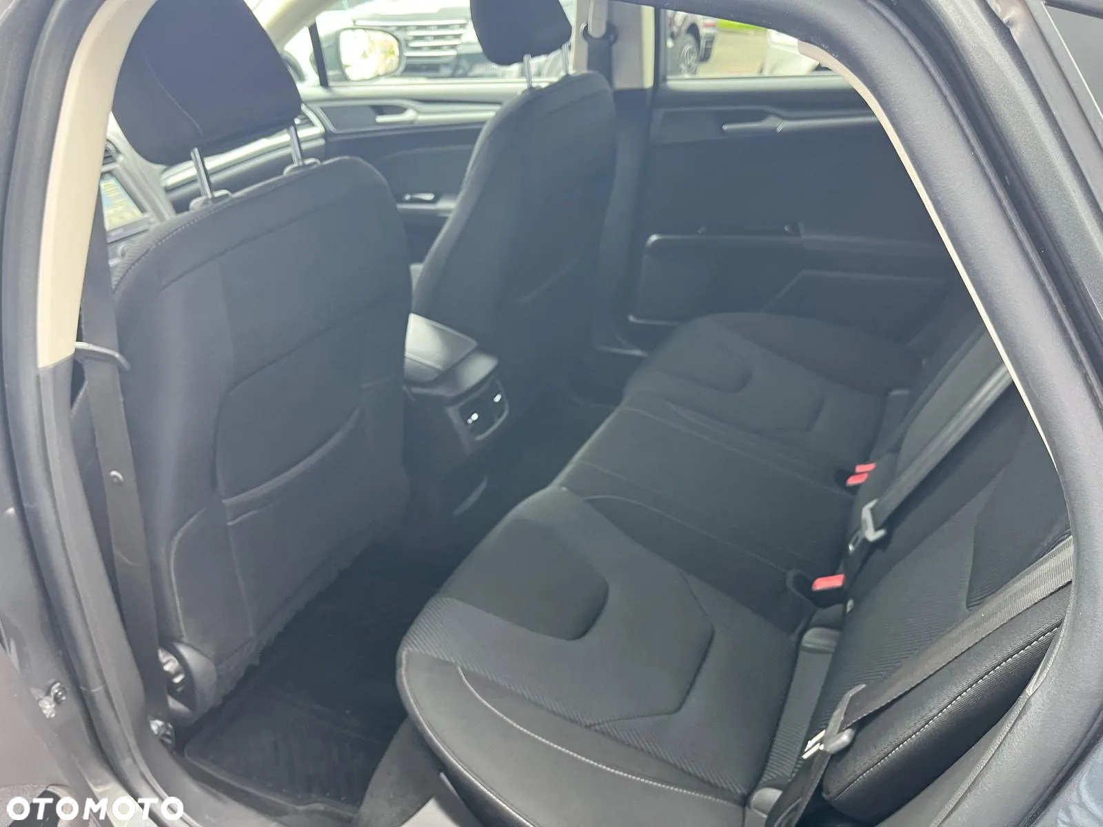 Ford Mondeo 1.5 EcoBoost Titanium - 14