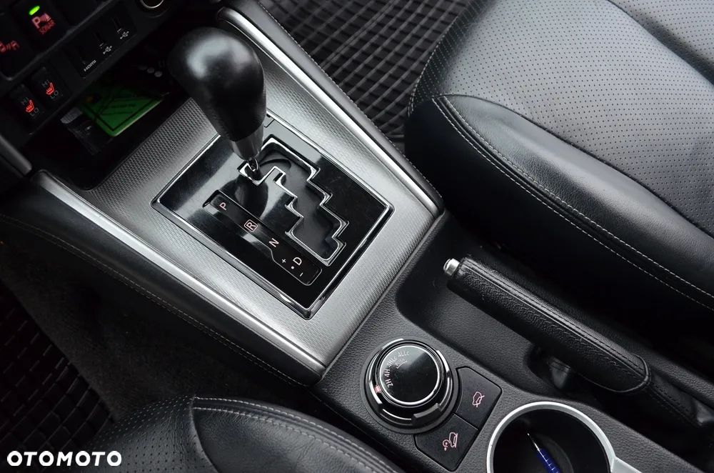 Mitsubishi L200 2.2 d DC Stark Basic - 20