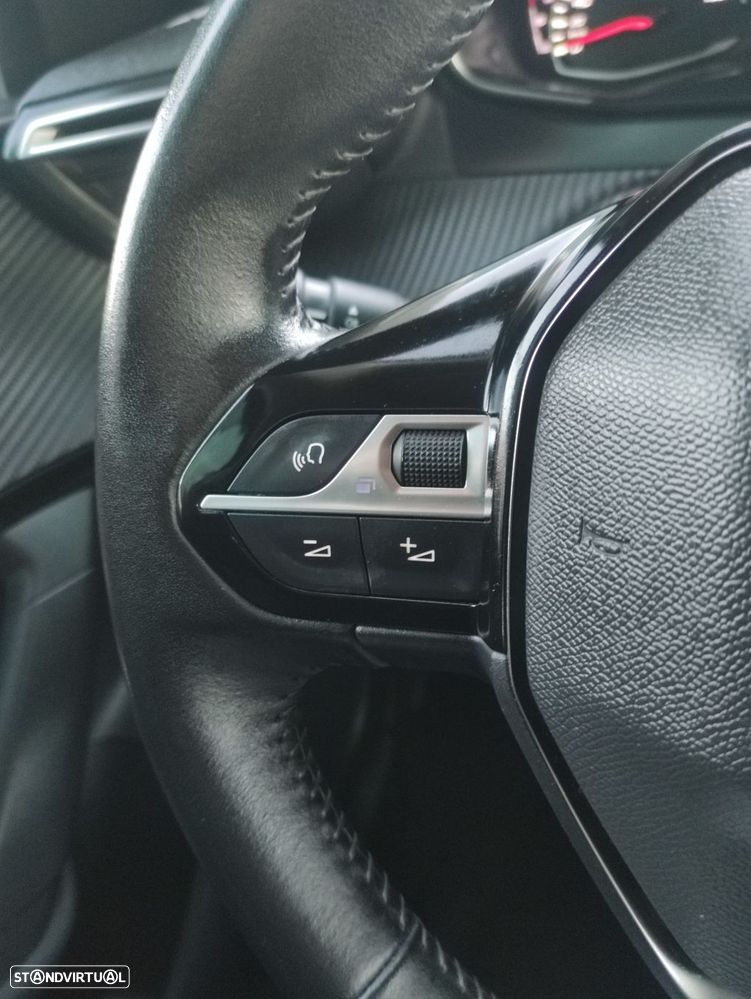 Peugeot 2008 1.5 BlueHDi Active - 14