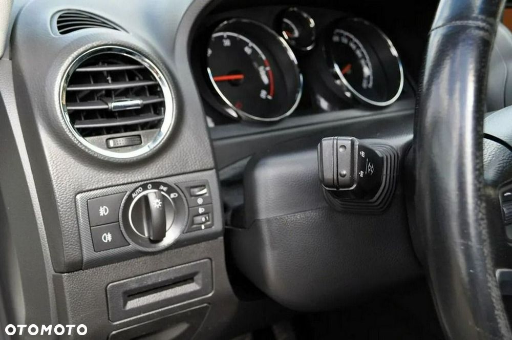 Opel Antara 2011