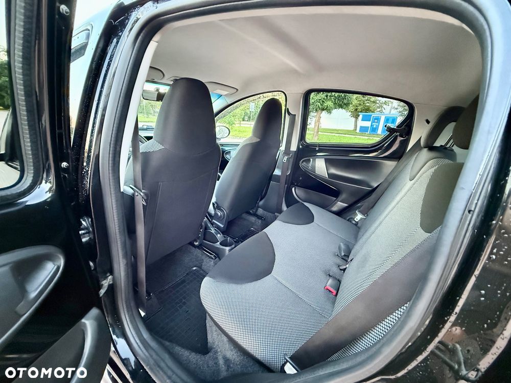 Toyota Aygo 1.0 VVT-i Luna MM A/C - 19