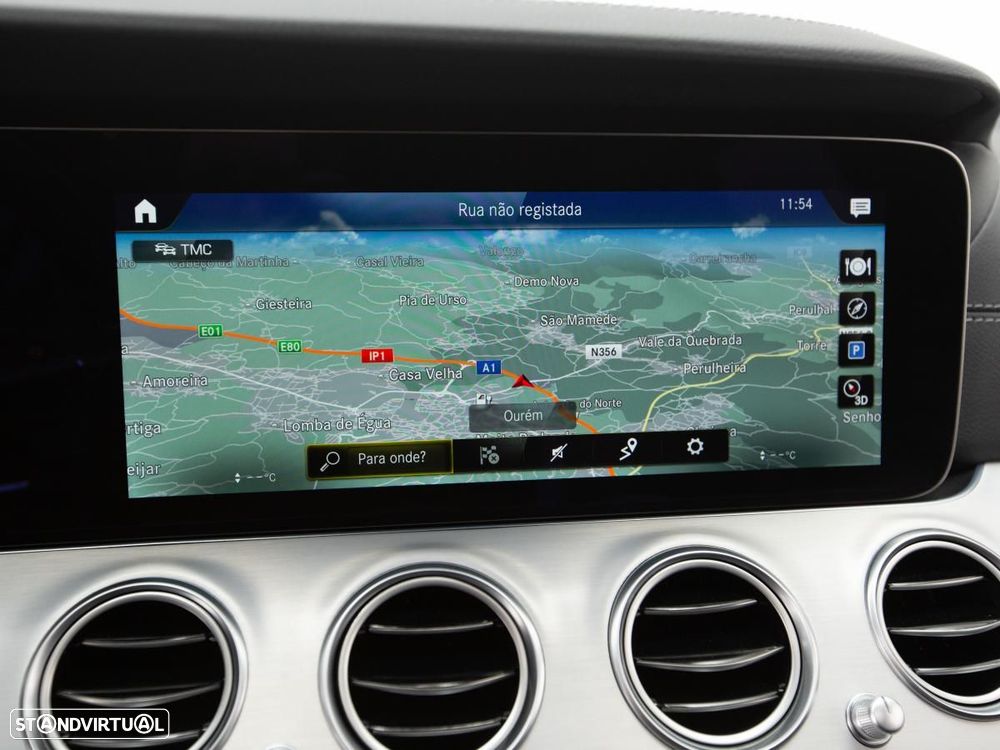 Mercedes-Benz E 300 de 9G-TRONIC AMG Line - 31