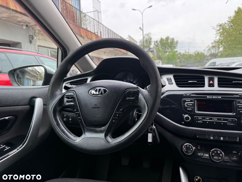 Kia Ceed 1.4 CRDi M - 3