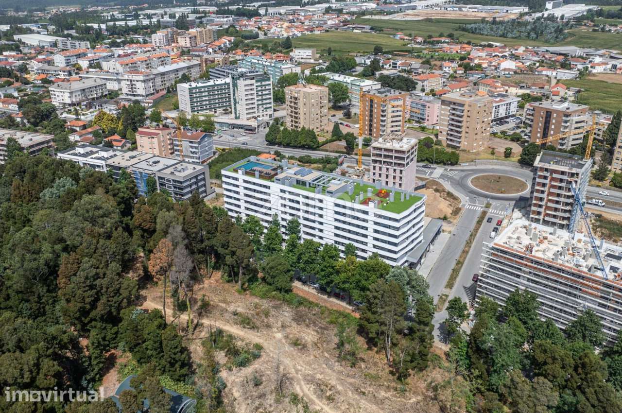 Apartamento T4 em Condomínio c/ Piscina, Maia - Grande imagem: 4/47