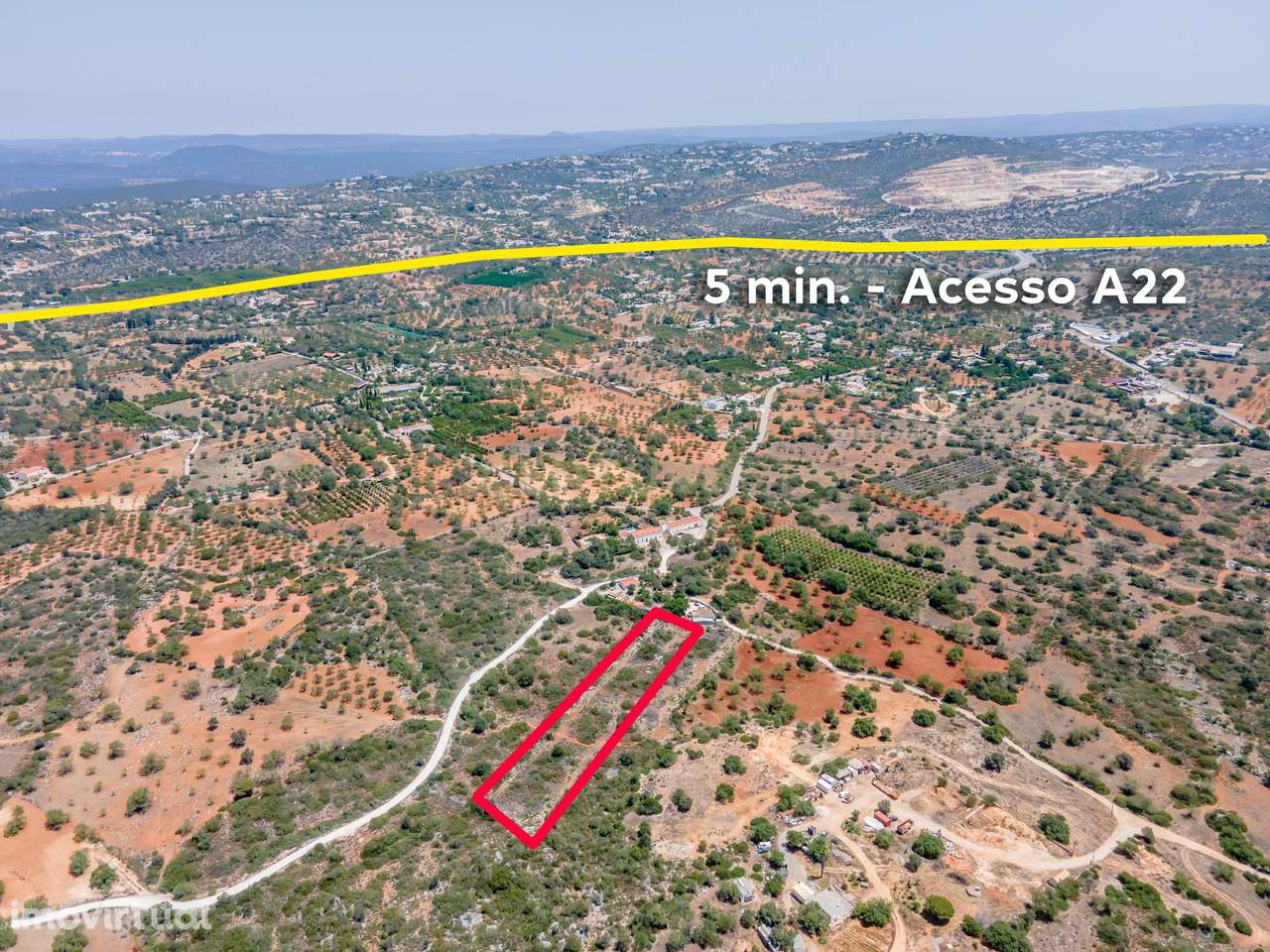 Terreno situado em zona industrial - Grande imagem: 2/20