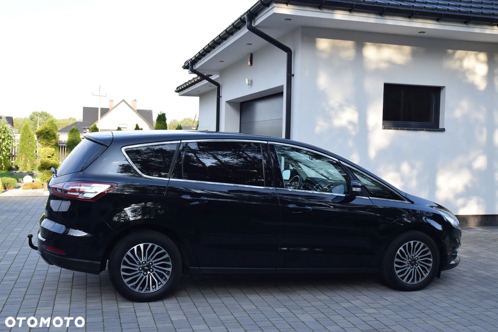 Ford S-Max 2.0 EcoBlue Titanium - 26