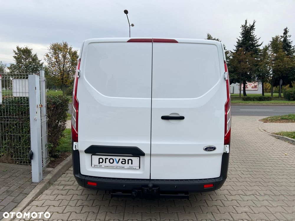 Ford TRANSIT CUSTOM L2H1 2,0 TDCI 130KM BEZWYPADKOWY - 22