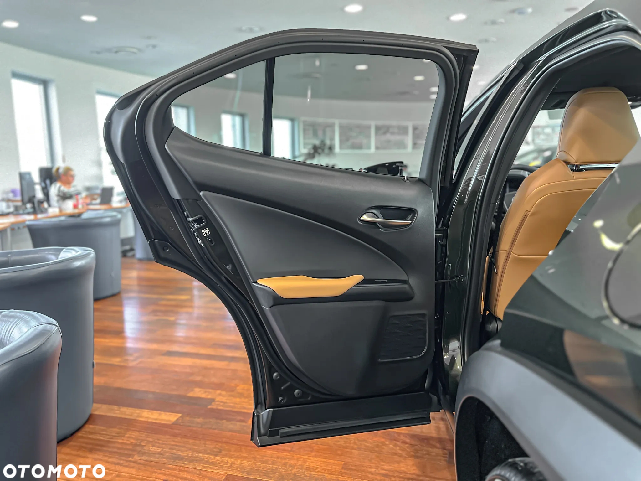 Lexus UX 200 GPF F Sport Design 2WD - 14