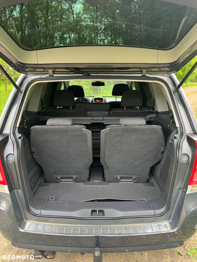 Opel Zafira 1.8 Design Edition - 13