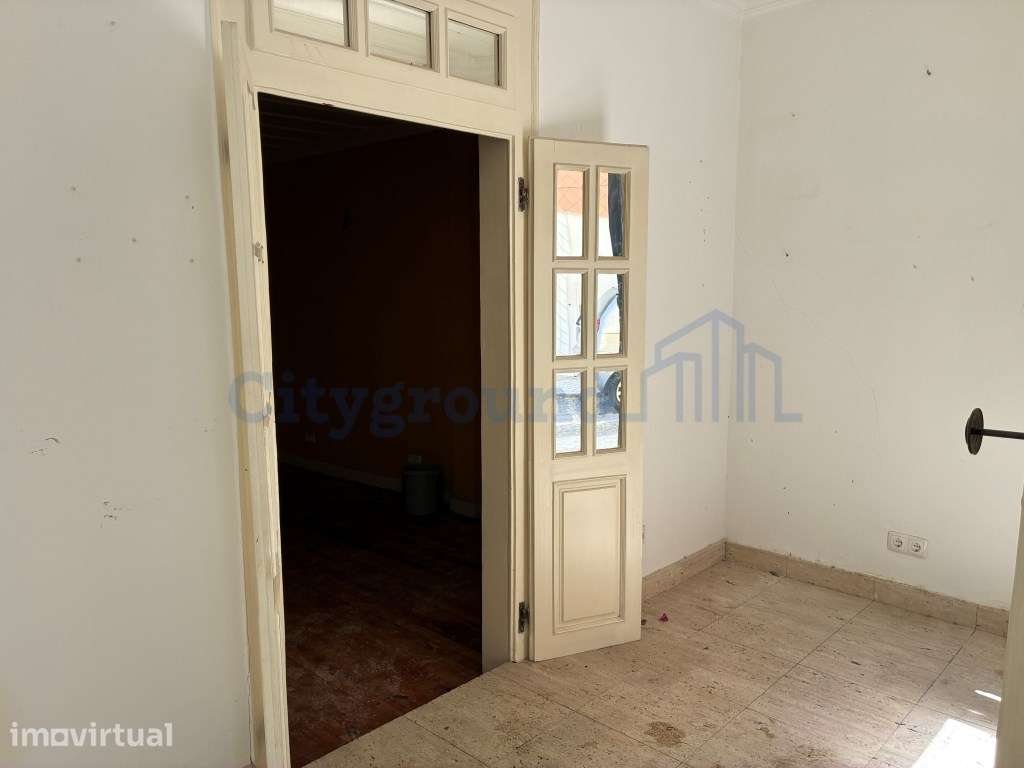 T1 para remodelar no Príncipe Real - excelente oportunidade de inve... - Grande imagem: 2/12