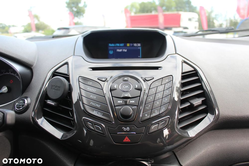 Ford EcoSport 1.0 EcoBoost TITANIUM - 25