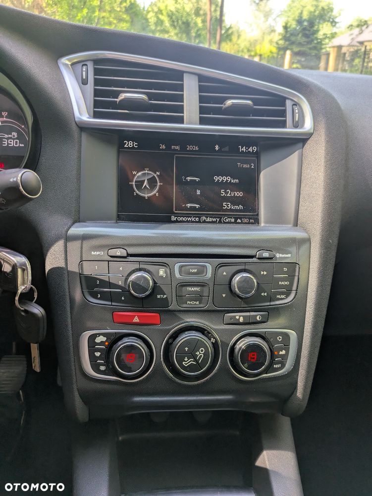 Citroën C4 HDi 115 Exclusive - 19