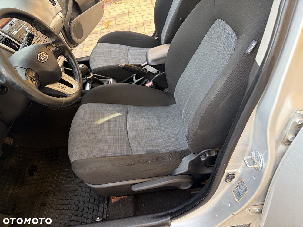 Kia Ceed 1.6 Crdi Optimum + - 32